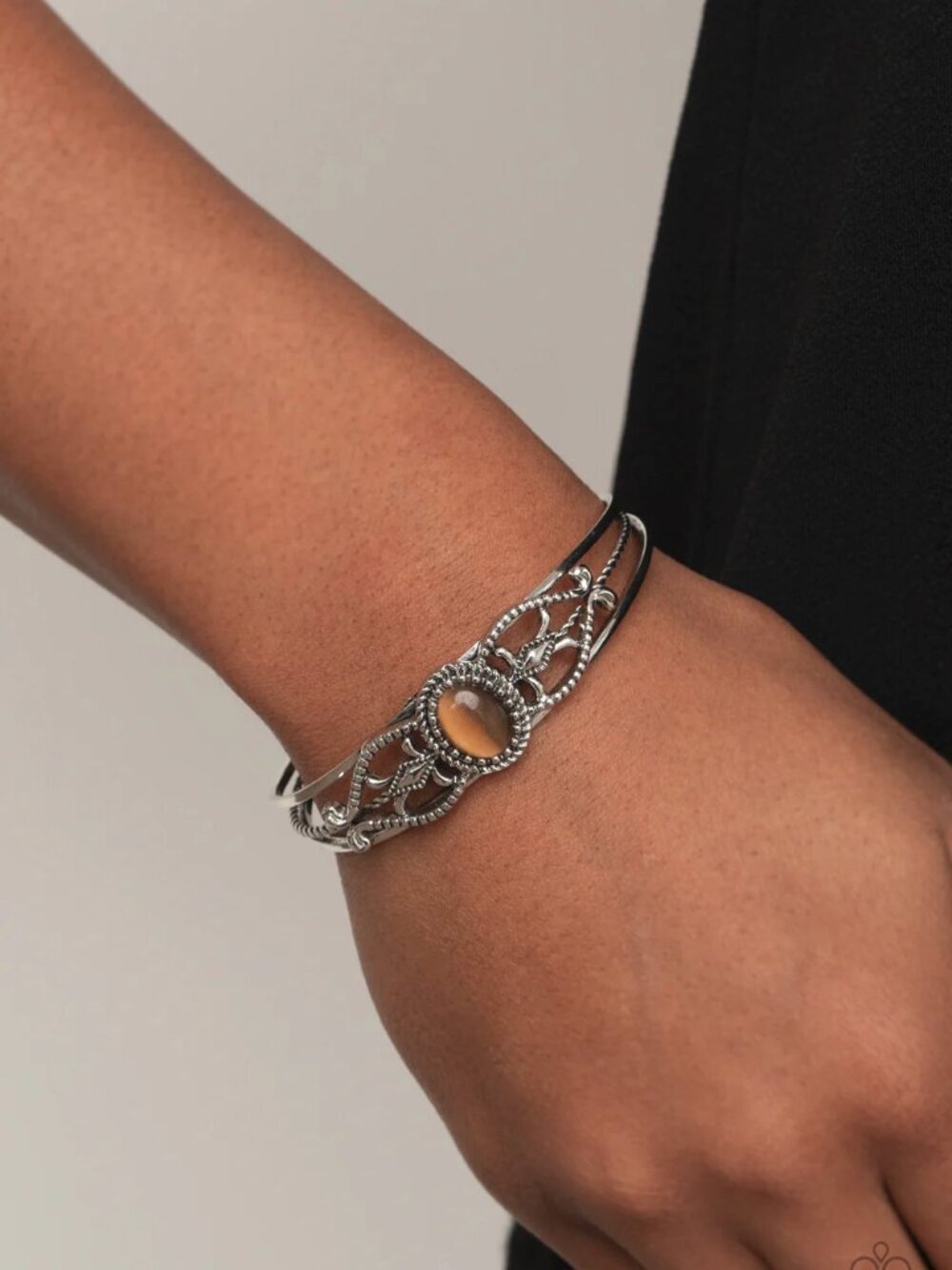 Paparazzi Jewelry Accessories - Wait and SEER - Brown Bracelet - Vntage